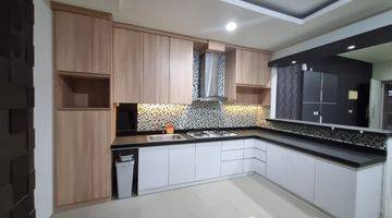 Gambar 1 Rumah Luas Semi Furnished Bagus Banget