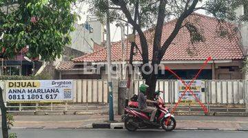 Gambar 1 rumah lama di Jatiwaringin Raya Jakarta Timur