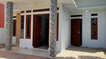 Gambar 4 Rumah samping alfamart jl utama row jl lebar