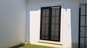 Gambar 5 Rumah Hook Modern Classic di Bsd The Green