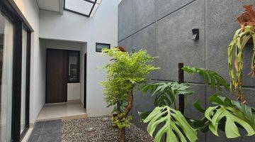 Gambar 5 Rumah Hoek Furnished Strategis One Gate di Bsd Kencana Loka