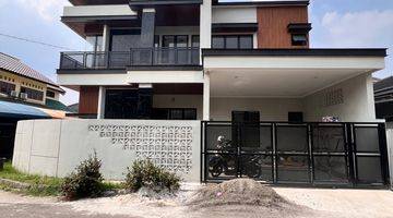 Gambar 1 Rumah Brand New Hook Modern di Bsd Griya Loka