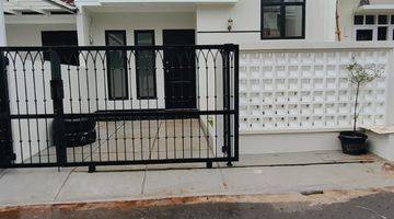 Gambar 1 Rumah Baru Minimalis Di Jual Bsd Nusaloka