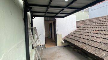 Gambar 3 Dijual Rumah 1,5 Lantai di Duren Sawit 