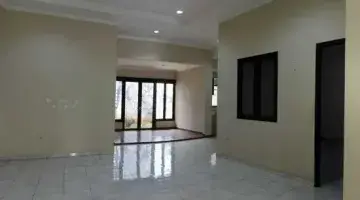 Gambar 3 Rumah Lokasi Bagus, Rapi Dan Nyaman di Meruya, Jakarta Barat