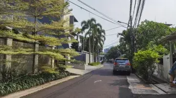 Gambar 3 Rumah Sunrise Garden Hitung Tanah Lokasi Bagus di Daerah Jakarta Barat