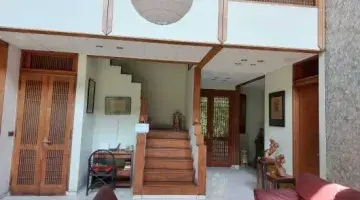 Gambar 1 Rumah Lokasi Favourite , Lingkungan Nyaman di Komplek Intercon, Jakarta Barat