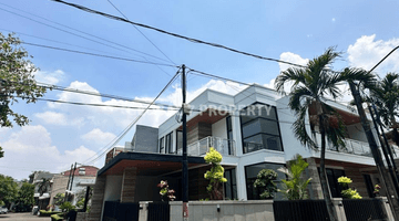 Gambar 2 Dijual Rumah SHM 2 Lantai Hook Strategis di Sektor 9 Bintaro