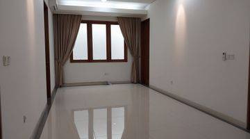 Gambar 4 Pondok Indah Dua Lantai Unfurnished Bagus Jakarta Selatan