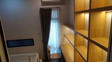 Gambar 2  2 Lantai Full Furnished Cluster Fleekhauz Bsd City 