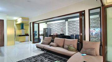 Gambar 1 Rumah Hoek Furnished Dalam Cluster Di Bintaro Jaya Sektor 9