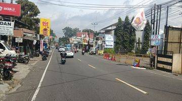 Gambar 2 Di  Villa Cisarua Jl Raya Puncak Cisarua - Bogor