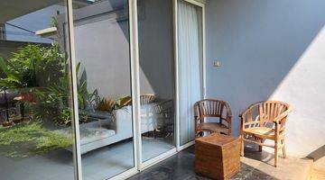 Gambar 2 Rumah Bagus Furnished SHM di Kemang Barat, Jakarta Selatan