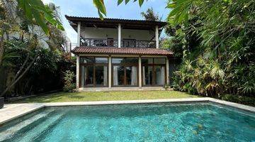 Gambar 2 For Sale Villa 10 Minutes To Berawa Beach Central Canggu