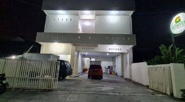 Gambar 4  Hotel 3 Lantai Bagus Di Tengah Kota Purwodadi 