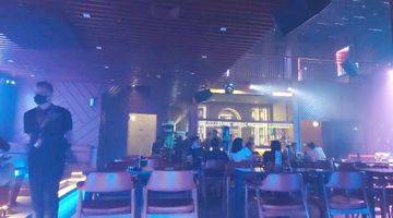 Gambar 4 Cafe Resto Bar di Gading Serpong bagus strategis