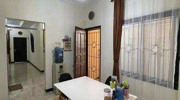 Gambar 4 Rumah Town House 2  Lantai Pasar Rebo Nempel Tb Simatupang 