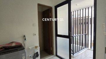 Gambar 2 Dijual Rumah Siap Huni Dalam Cluster Discovery Bintaro