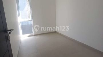 Gambar 1 Rumah Baru 2 Lantai, Geger Kalong