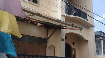 Gambar 2 Rumah di Sarijadi, Sayap Setraduta