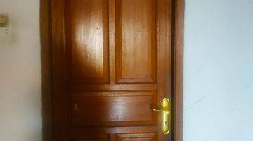 Gambar 5 Rumah 2 Lantai Sarijadi