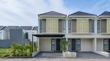 Gambar 3 Dijual Rumah Onega Greenlake Citraland Wiyung Surabaya 6x15