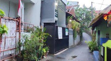 Gambar 1 Rumah 2.5 Lantai Lenteng Agung