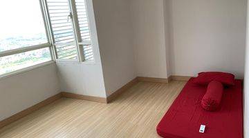 Gambar 4 Apartement Skandinavia 2 BR Semi Furnished Bagus