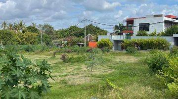 Gambar 4 Tanah Pererenan Dekat Pantai View Sawah Dan Sungai