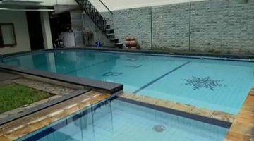 Gambar 1 Rumah Dijual di Setra Duta Ada Kolam Renang dan Lapangan Basket, Bandung