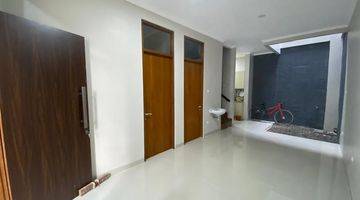 Gambar 4 Di Jual Rumah Tebet Brand New Minimalis Nyaman dan Tenang