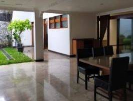 Gambar 3 Dijual Rumah Unfurnished SHM di Setrasari Bandung