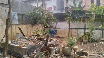 Gambar 4 R Di Dekat Jalan Imam Bonjol Dekat Kampus Udinus Semarang