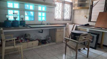 Gambar 5 Dijual rumah lama di Jl.Widoharjo