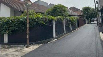 Gambar 2 Dijual Rumah Hook Nyaman Siap Huni di Batu Indah Batununggal 