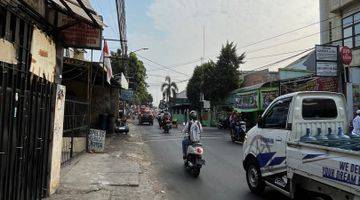 foto lainnya ruko 3 lantai di jl.dr