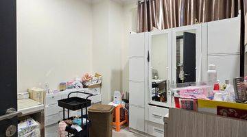 Gambar 5 Rumah Bagus Rapi Semi Furnish di Cluster Baroni Gading Serpong