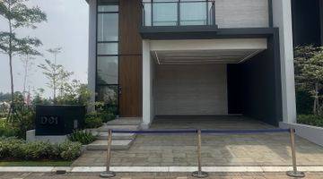 Gambar 1 RUMAH MEWAH MILENIAL DENGAN AKSES LIFTJ