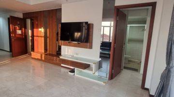 Gambar 3 Apartemen royal 3 bed furnish Royal Mediterania Garden