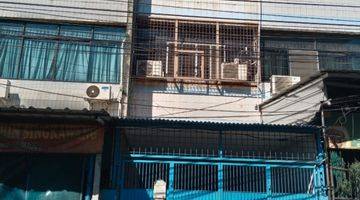 tampak depan *silvia* dijual ruko 4 lantai