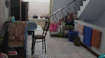 ruang makan *silvia* dijual ruko 4 lantai