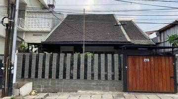 Gambar 3 Dijual Cepat - Rumah Di Lokasi Benhil