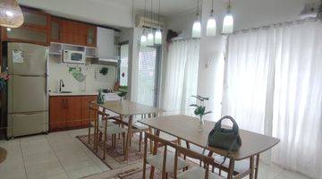 Gambar 5 Apartemen Sudirman Park 2BR Lantai Rendah Furnished Cantik