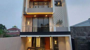 Gambar 1 Dijual Premium Townhouse Baru di Ampera Kemang Dengan Private Pool And Rooftop