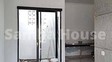 dapur rumah siap huni 4 kamar