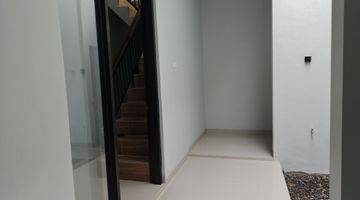 Gambar 3 Jual Rumah Area Colomadu 2 Lantai 600 Jt an Dekat Solo