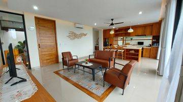 Gambar 5 Villa for sale 