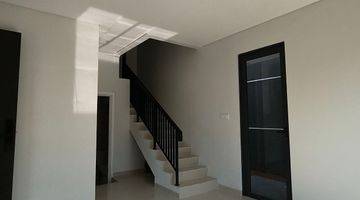 Gambar 3 Rumah Shm Baru With Attic Room