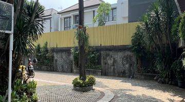 Gambar 2 Towhouse Dekat N A S School Furnished Kemanan 24 Jam