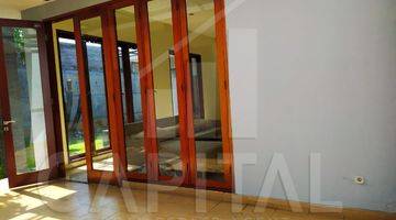 Gambar 4 Disewakan Rumah Furnished di Setraduta, Bandung